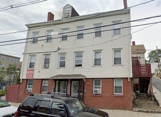 104 Beacon St 2, Chelsea, MA 02150