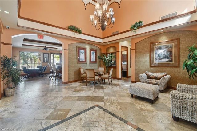 1210 Wildwood Lakes BLVD # 304, Naples, FL 34104