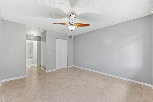 1210 Wildwood Lakes BLVD # 304, Naples, FL 34104