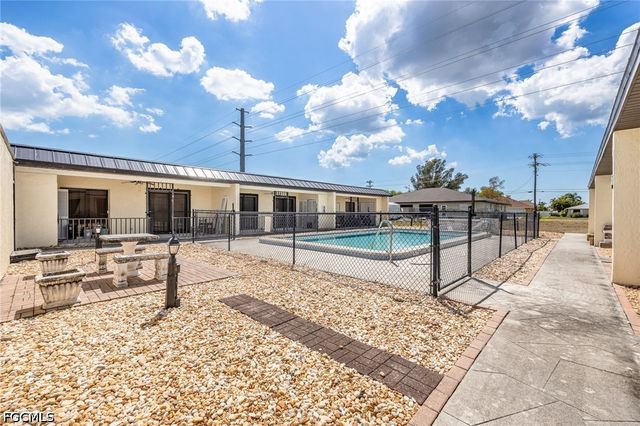 4514 Santa Barbara BLVD 5, Cape Coral, FL 33914