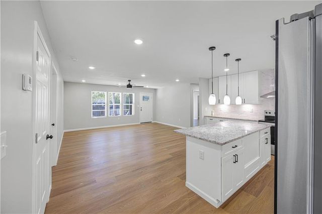 1063 Chapman Lane, Stone Mountain, GA 30088