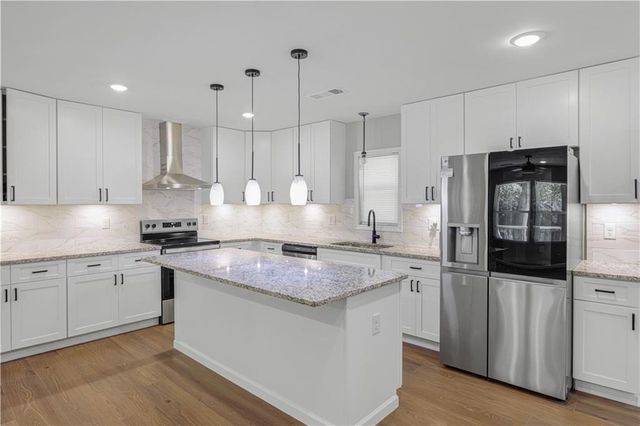 1063 Chapman Lane, Stone Mountain, GA 30088