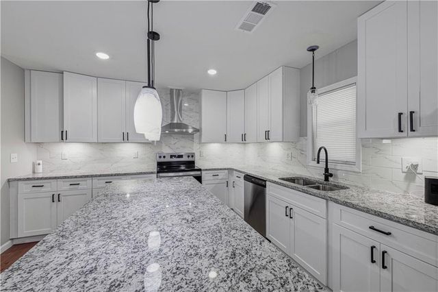 1063 Chapman Lane, Stone Mountain, GA 30088