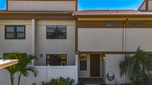 9209 SEMINOLE BOULEVARD 32, Seminole, FL 33772