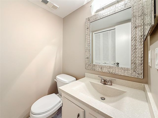 9209 SEMINOLE BOULEVARD 32, Seminole, FL 33772