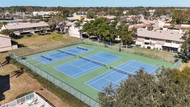 9209 SEMINOLE BOULEVARD 32, Seminole, FL 33772