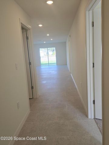 972 SW Richmond Circle SW, Palm Bay, FL 32908