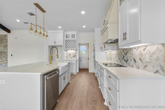 150 Chateau Bend, Ardmore, OK 73401