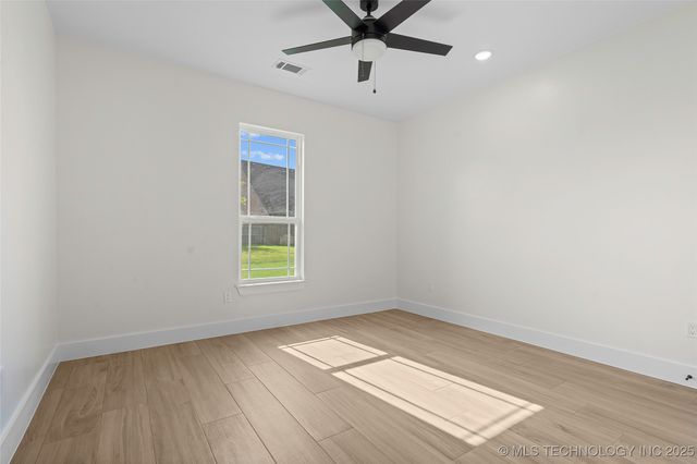 150 Chateau Bend, Ardmore, OK 73401