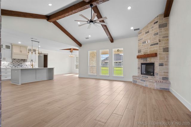 150 Chateau Bend, Ardmore, OK 73401