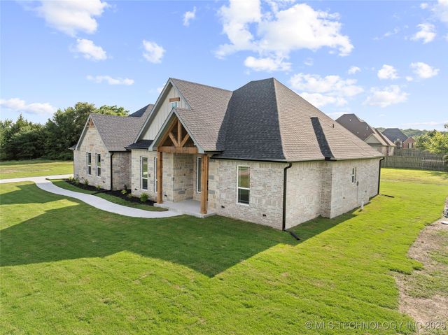 150 Chateau Bend, Ardmore, OK 73401