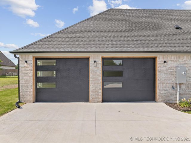 150 Chateau Bend, Ardmore, OK 73401