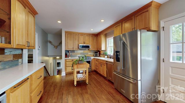 1419 Cavendish Court, Charlotte, NC 28211