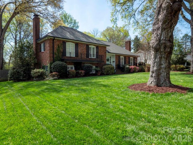 1419 Cavendish Court, Charlotte, NC 28211