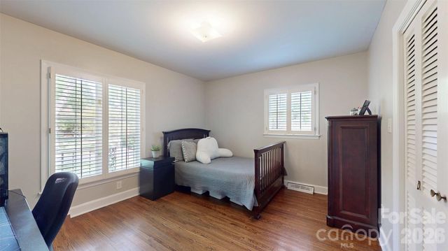 1419 Cavendish Court, Charlotte, NC 28211