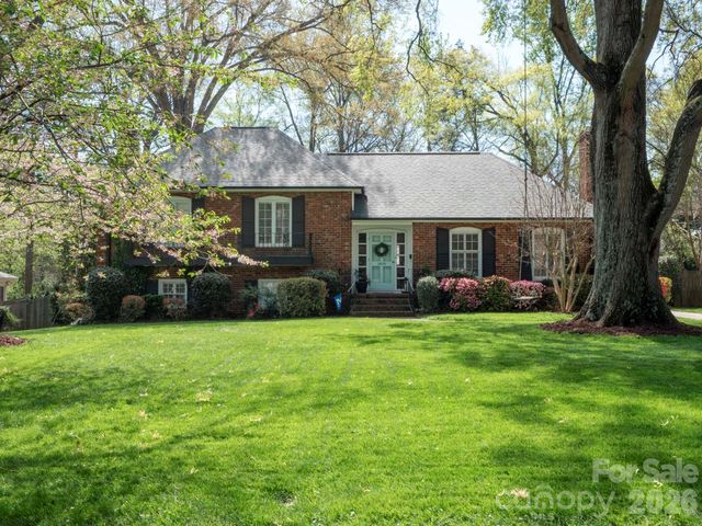 1419 Cavendish Court, Charlotte, NC 28211