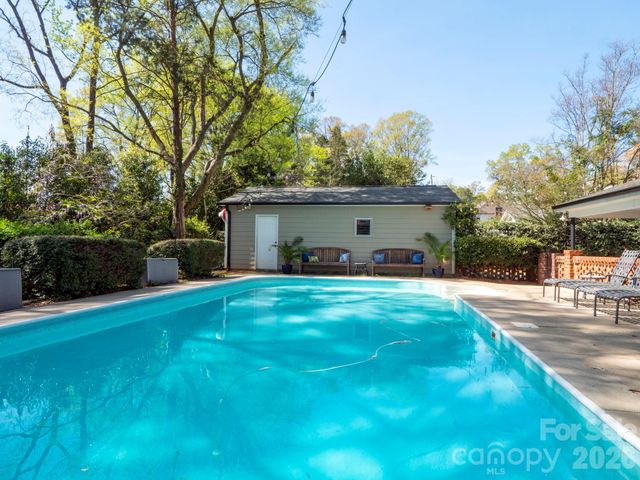 1419 Cavendish Court, Charlotte, NC 28211