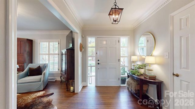 1419 Cavendish Court, Charlotte, NC 28211