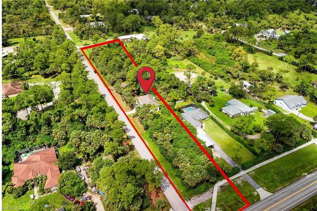 731 Jung BLVD E, Naples, FL 34120