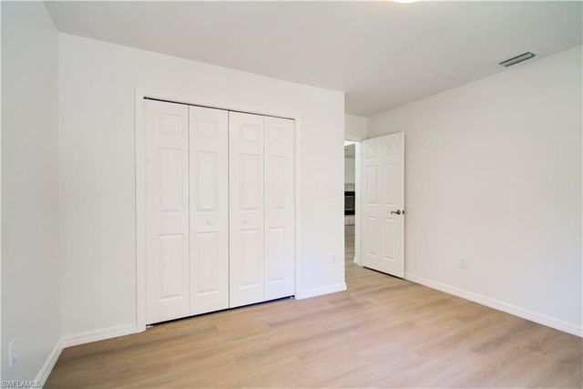 731 Jung BLVD E, Naples, FL 34120