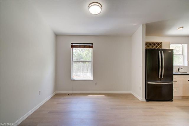 731 Jung BLVD E, Naples, FL 34120