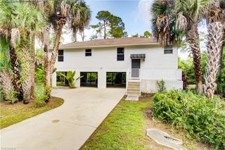 731 Jung BLVD E, Naples, FL 34120