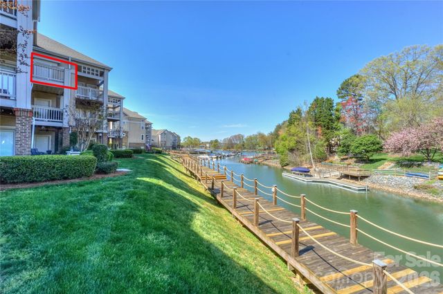 104 Pier 33 Drive 312, Mooresville, NC 28117