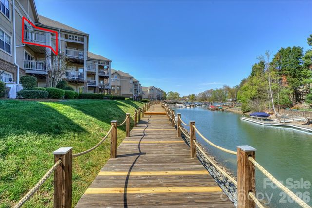 104 Pier 33 Drive 312, Mooresville, NC 28117