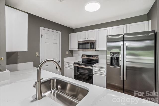 104 Pier 33 Drive 312, Mooresville, NC 28117