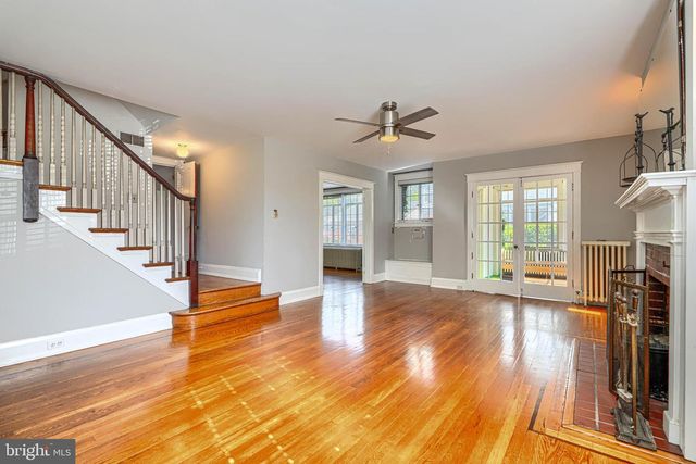 3005 DUNLEER RD, Dundalk, MD 21222
