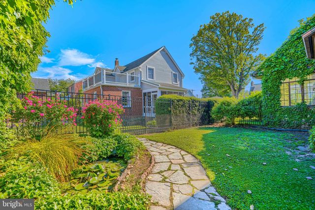 3005 DUNLEER RD, Dundalk, MD 21222