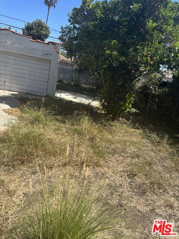 2230 S Ridgeley Drive, Los Angeles, CA 90016