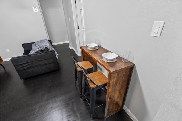 2824 Blodgett Street 4, Houston, TX 77004