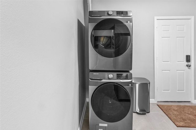2824 Blodgett Street 4, Houston, TX 77004