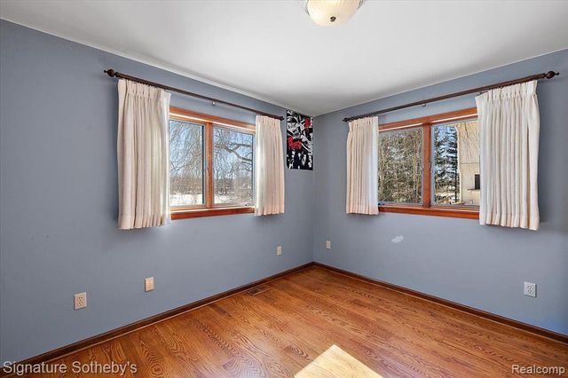 7255 E Baldwin Road, Grand Blanc, MI 48439