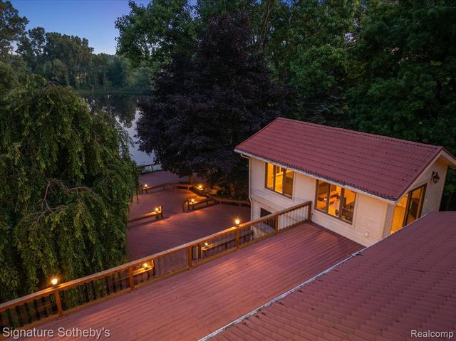 7255 E Baldwin Road, Grand Blanc, MI 48439