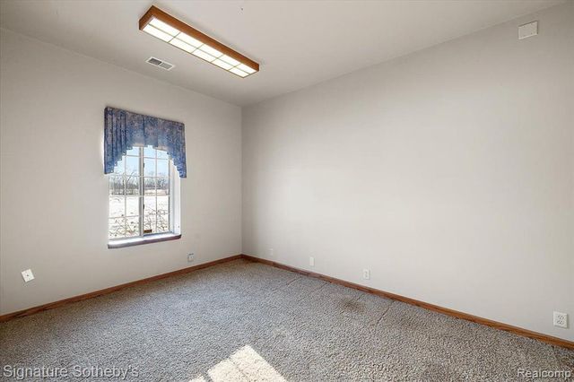 7255 E Baldwin Road, Grand Blanc, MI 48439