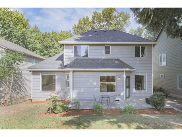 7632 Sw RUBY Ter, Portland, OR 97219