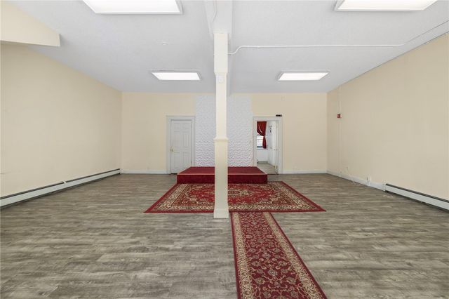 559 Branch Avenue, Providence, RI 02904