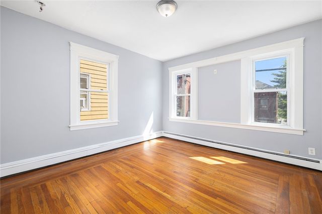559 Branch Avenue, Providence, RI 02904