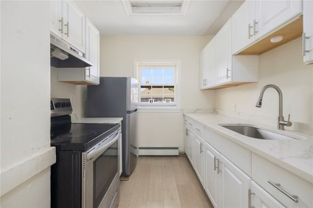 559 Branch Avenue, Providence, RI 02904
