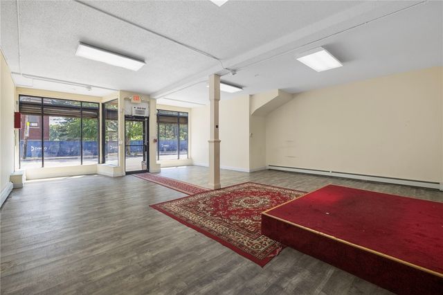 559 Branch Avenue, Providence, RI 02904