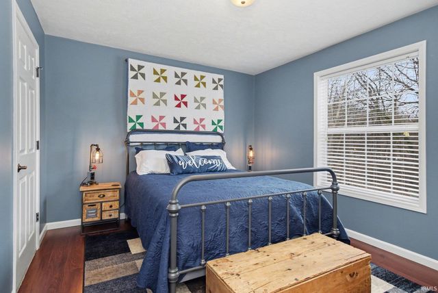 21654 W Ireland Road, South Bend, IN 46614