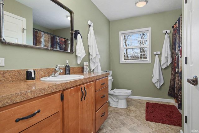 21654 W Ireland Road, South Bend, IN 46614