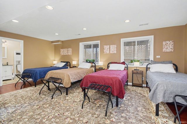 21654 W Ireland Road, South Bend, IN 46614