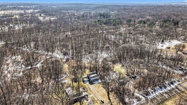 21654 W Ireland Road, South Bend, IN 46614