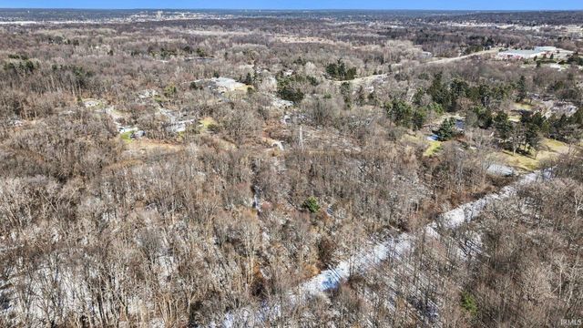 21654 W Ireland Road, South Bend, IN 46614