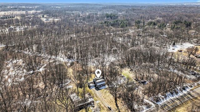 21654 W Ireland Road, South Bend, IN 46614