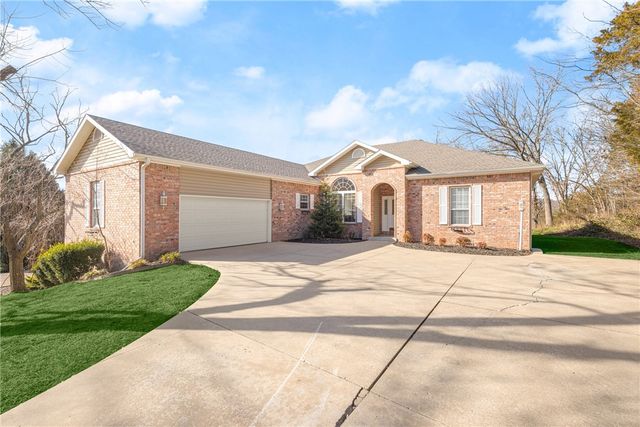 31 Dalton Drive, Bella Vista, AR 72714