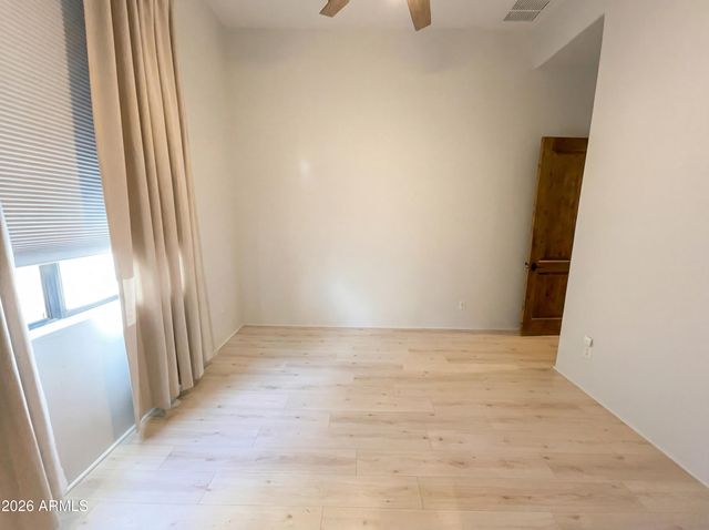 1642 W MANDALAY Lane, Phoenix, AZ 85023